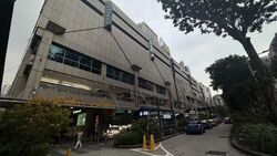 Lucky Plaza (D9), Retail #551247661